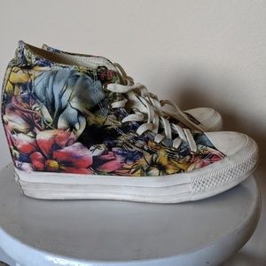 Flower Print Wedges Converse
